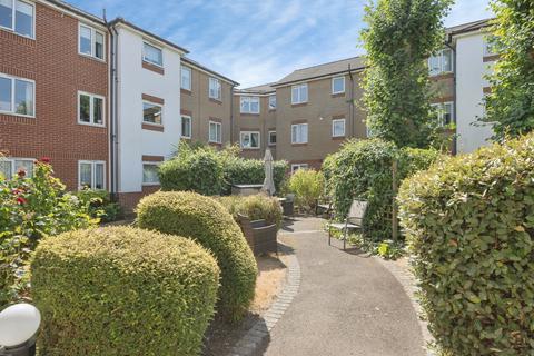1 bedroom flat for sale, Oakleigh Close, SWANLEY, Kent, BR8