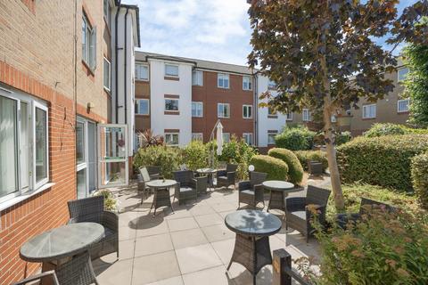 1 bedroom flat for sale, Oakleigh Close, SWANLEY, Kent, BR8