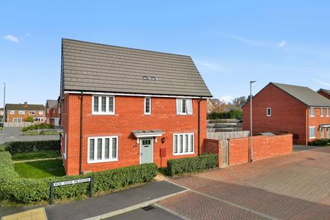 3 bedroom semi-detached house for sale, Roe Deer Meadow, Langford SG18