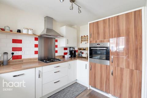 3 bedroom end of terrace house for sale, Harthill Road, Derby