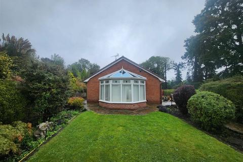 3 bedroom detached bungalow to rent, Bakers Hill, Coleford
