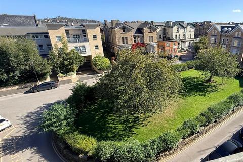 undefined, Belgrave Crescent, Scarborough