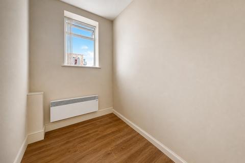 2 bedroom flat to rent, Horton House, Bristol BS2