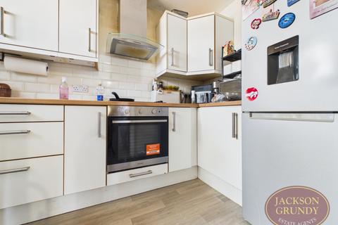 2 bedroom apartment to rent, Landcross Drive, Northampton, NN3 3NJ