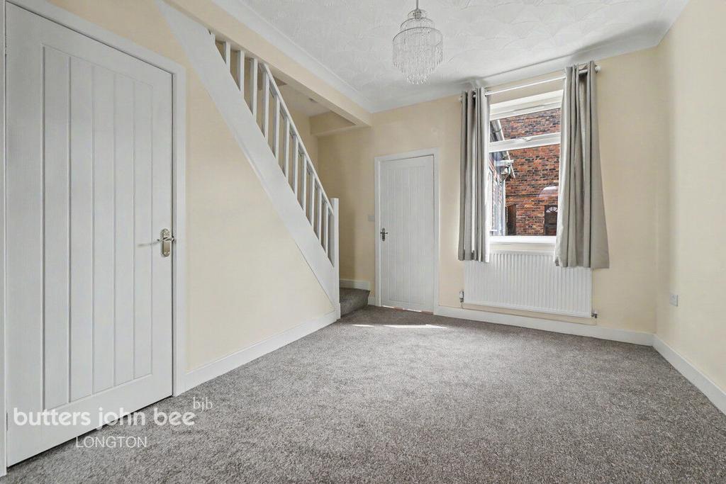 House in Stoke-On-Trent - View 5