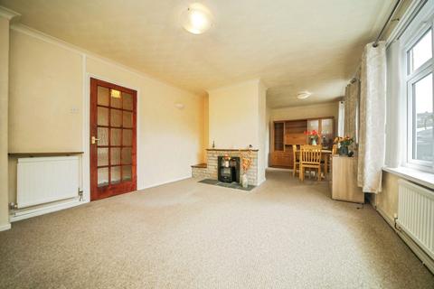 3 bedroom bungalow for sale, Russell Baron Road, Fornham St. Martin, Bury St. Edmunds, Suffolk, IP31