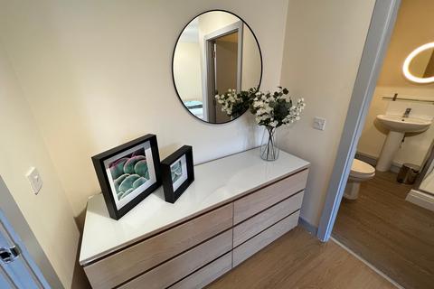 3 bedroom apartment to rent, Hulme High Street, Manchester, M15