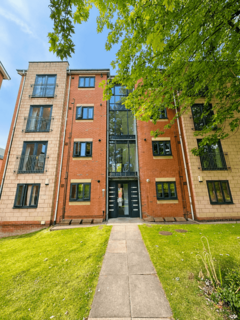 2 bedroom apartment to rent, Stretford Road, Manchester, M15