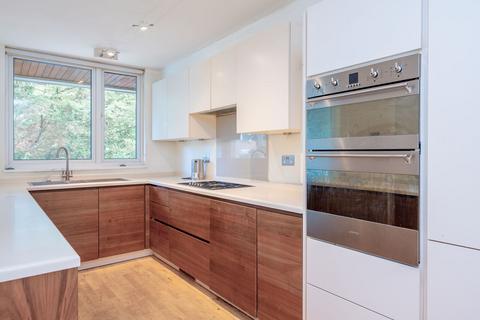 5 bedroom terraced house for sale, Holders Hill Road, Mill Hill, London, NW4