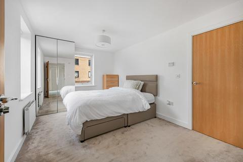 2 bedroom apartment for sale, Watson Place, London, SE25