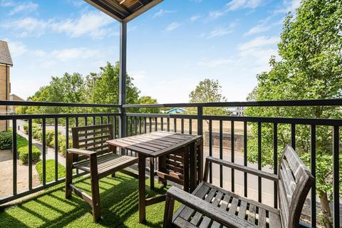2 bedroom apartment for sale, Watson Place, London, SE25