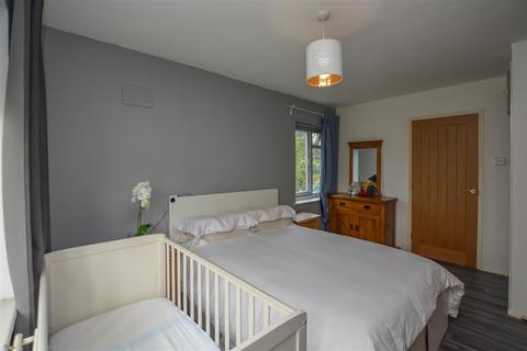 1 bedroom maisonette for sale, Hawthorn Avenue, Brentwood