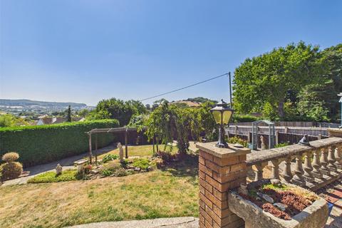 2 bedroom bungalow for sale, Fox Close, Stroud, Gloucestershire, GL5