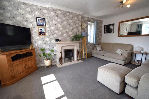 3 bedroom link detached house for sale, Lower Makinson Fold, Horwich, Bolton