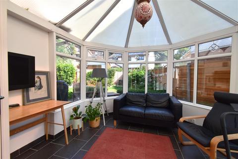 3 bedroom link detached house for sale, Lower Makinson Fold, Horwich, Bolton