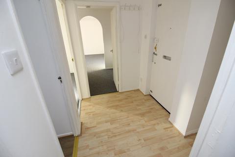 2 bedroom flat to rent, Percy Gardens, Worcester Park KT4