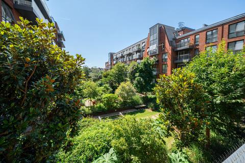 1 bedroom flat for sale, Gaumont Place, Streatham Hill, London, SW2
