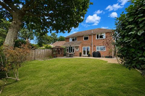 3 bedroom detached house for sale, Fryatts Way, Bexhill on Sea TN39