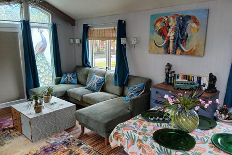 2 bedroom property for sale, Grand Eagles Lodge, Nether Coull PH3