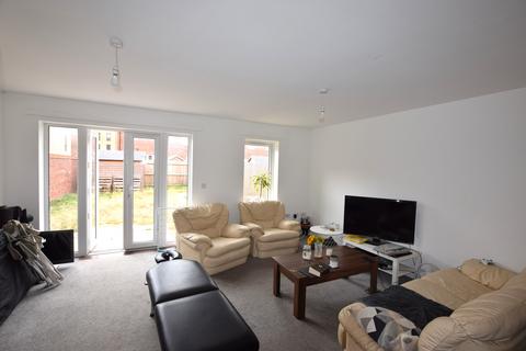 3 bedroom semi-detached house to rent, The Boulevard, Canton CF11