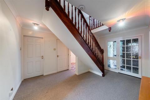 4 bedroom detached house for sale, Beach Road, Northwich CW8