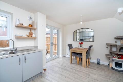 3 bedroom semi-detached house for sale, Neal Drive, Bourne, Lincolnshire, PE10