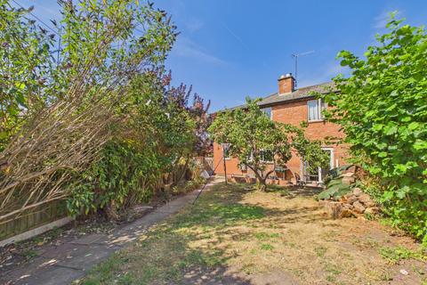 5 bedroom semi-detached house for sale, Middleton Avenue, Ross-on-Wye, Herefordshire, HR9