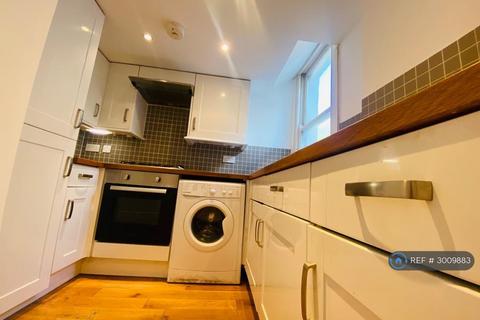 1 bedroom flat to rent, Geldeston Road, London, E5