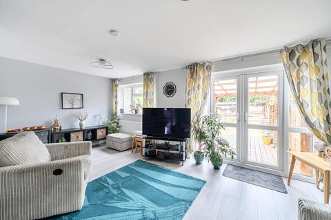 3 bedroom terraced house for sale, Campion Road, Abingdon, Oxfordshire