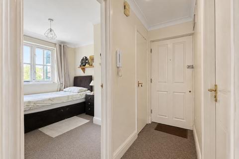 2 bedroom flat to rent, 2 Bed Apartment, Gallows Lane, High Wycombe, HP12 4BP