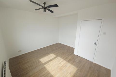 3 bedroom cottage to rent, Kings Terrace, Sunderland, SR4