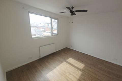 3 bedroom cottage to rent, Kings Terrace, Sunderland, SR4