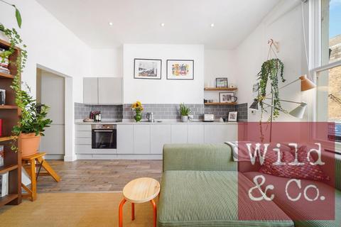 2 bedroom flat for sale, Mare Street, Hackney