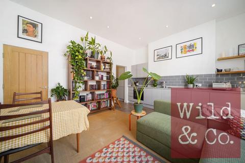 2 bedroom flat for sale, Mare Street, Hackney