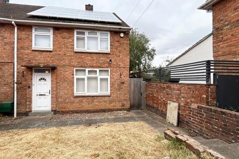 3 bedroom semi-detached house to rent, Perkyn Road, Leicester, LE5