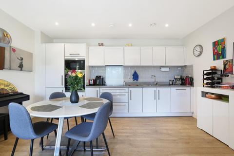 1 bedroom apartment for sale, Lomond Grove, London, SE5