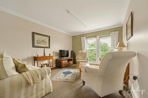 2 bedroom apartment for sale, Clyne Common, Willow Court, SA3