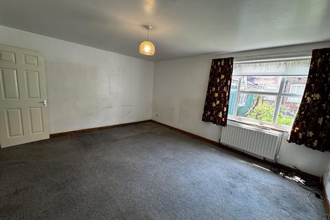 3 bedroom end of terrace house for sale, 3 Windsor Mews Louth LN11 9AY