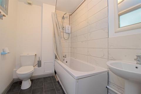 2 bedroom apartment to rent, Steine Street, Brighton, BN2