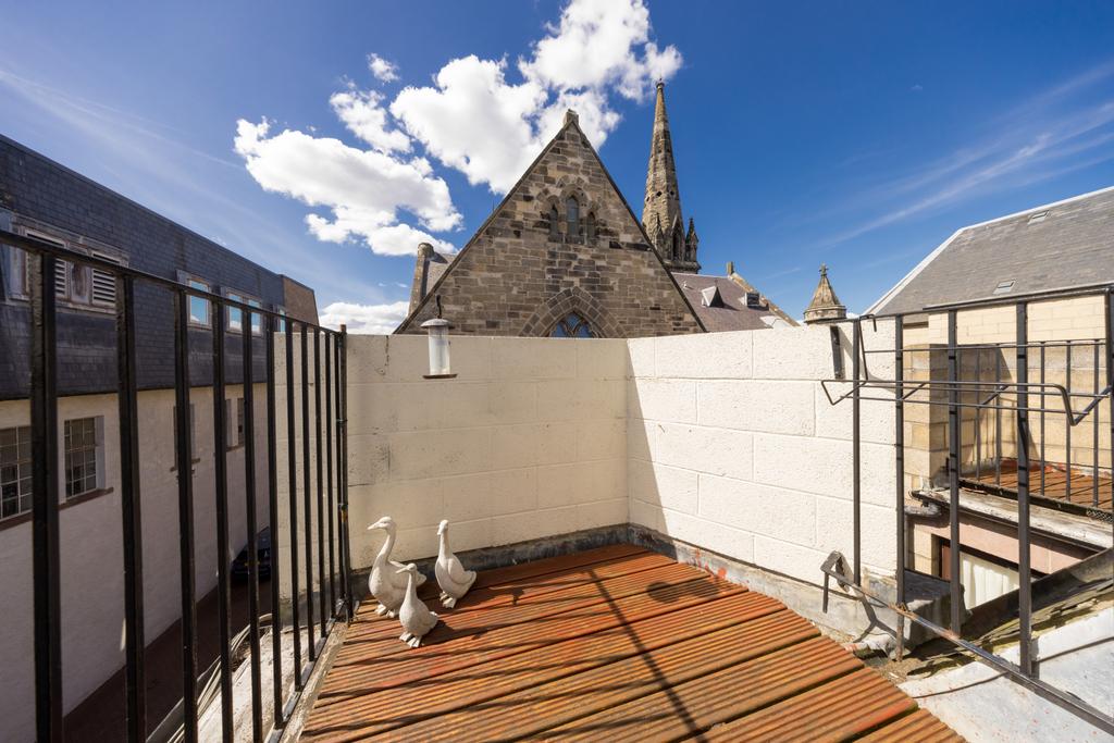 House in Edinburgh - More