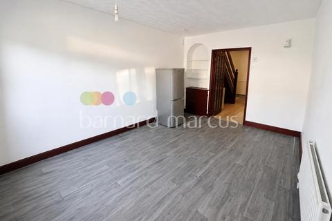 2 bedroom house to rent, Sussex Road, South Croydon