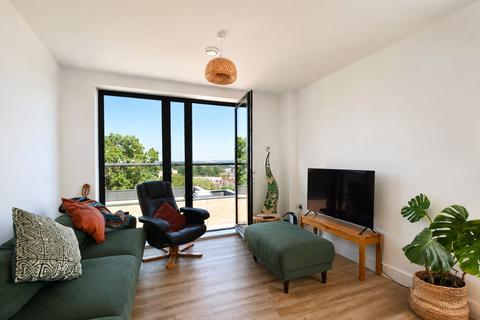 2 bedroom apartment to rent, Carmen Beckford Street, Bristol, Somerset, BS1