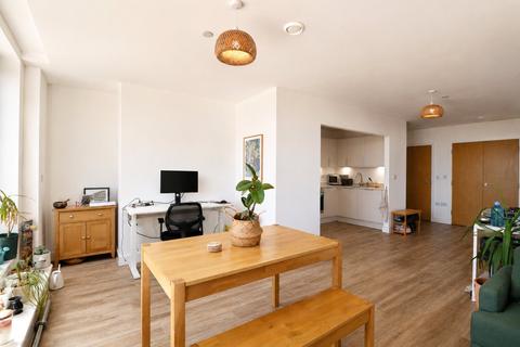 2 bedroom apartment to rent, Carmen Beckford Street, Bristol, Somerset, BS1