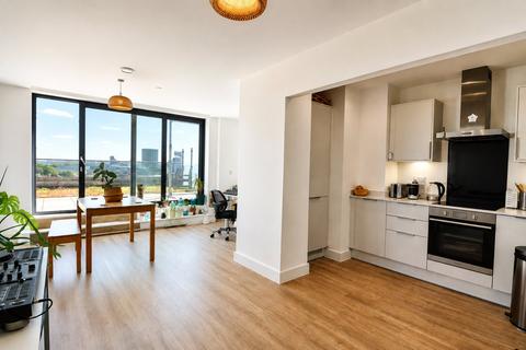 2 bedroom apartment to rent, Carmen Beckford Street, Bristol, Somerset, BS1