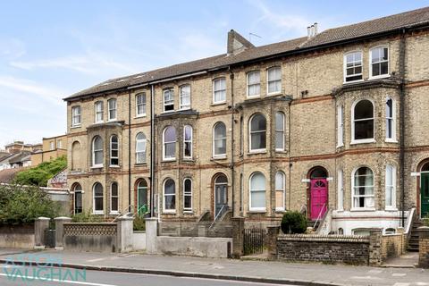 2 bedroom apartment to rent, 17 Gladstone Terrace, East Sussex BN2