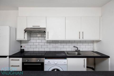 2 bedroom apartment to rent, 17 Gladstone Terrace, East Sussex BN2