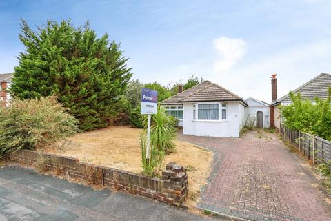 2 bedroom bungalow for sale, Fulwood Avenue, Bournemouth, Dorset, BH11