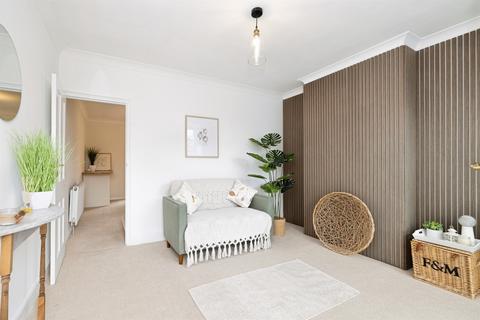 2 bedroom terraced house for sale, Banbury Street, Watford