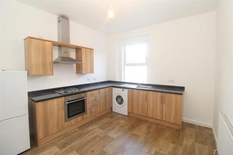 3 bedroom flat to rent, Chepstow Road, Newport NP19