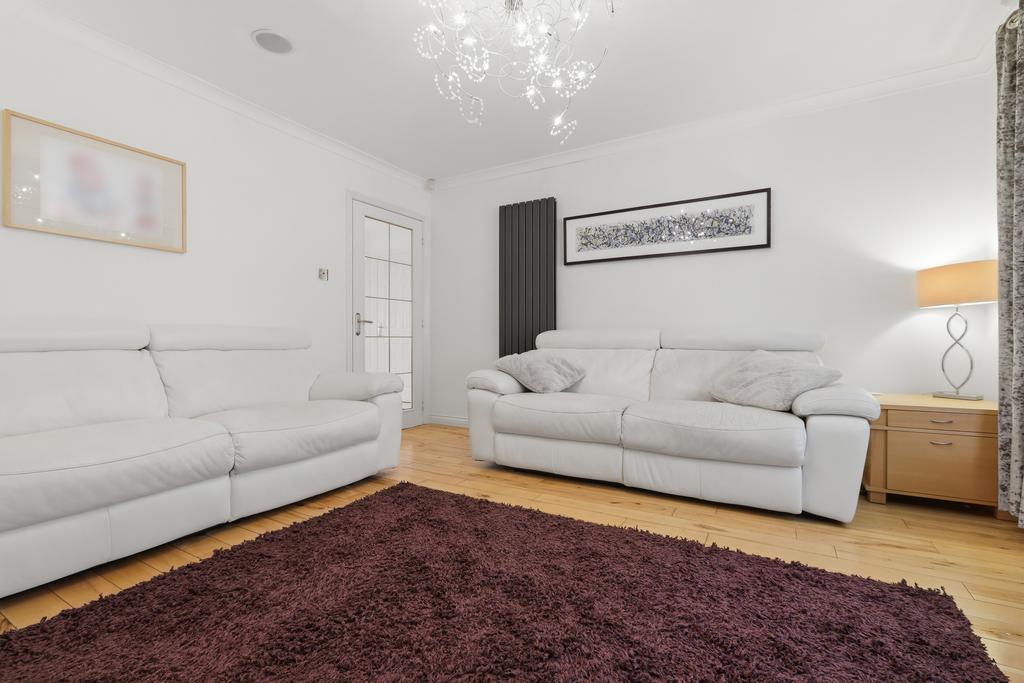 House in Glasgow, Millerston - View 4